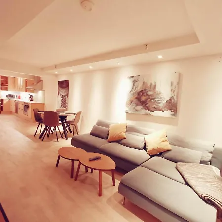 Cappes Vei 12 * Μπέργκεν